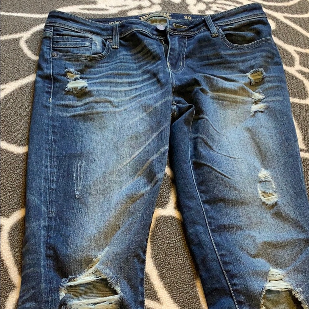 Buckle jeans